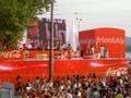 SP2003 Parade 53